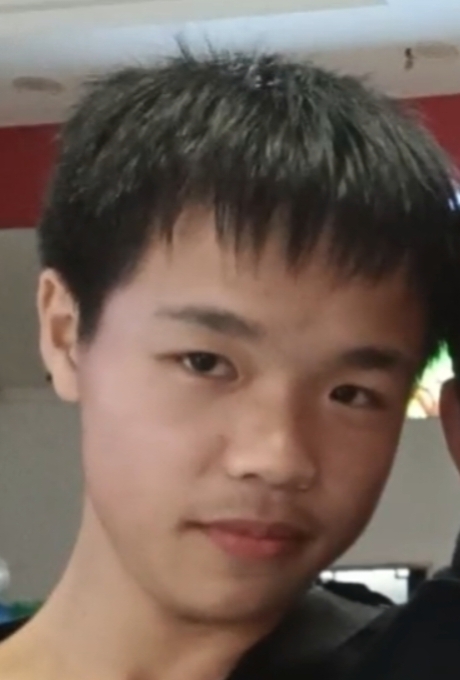 李晨曦